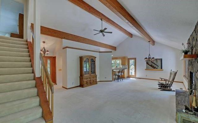 561 Long View Drive, Hiawassee, GA 30546