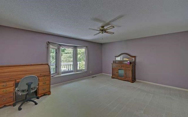 561 Long View Drive, Hiawassee, GA 30546