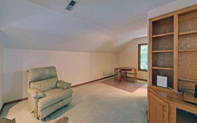 561 Long View Drive, Hiawassee, GA 30546