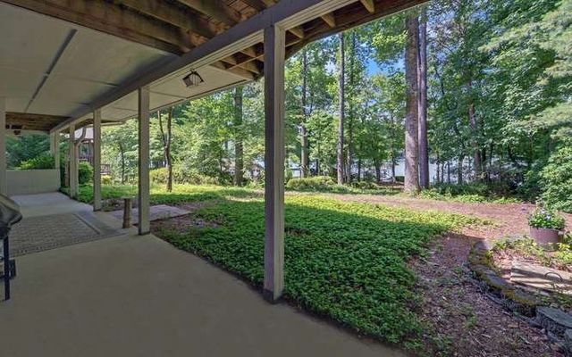 561 Long View Drive, Hiawassee, GA 30546
