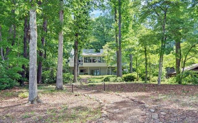 561 Long View Drive, Hiawassee, GA 30546