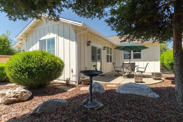 102 Cottage Cir, Murphys, CA 95247