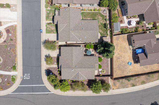 102 Cottage Cir, Murphys, CA 95247