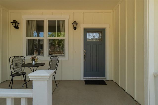 102 Cottage Cir, Murphys, CA 95247