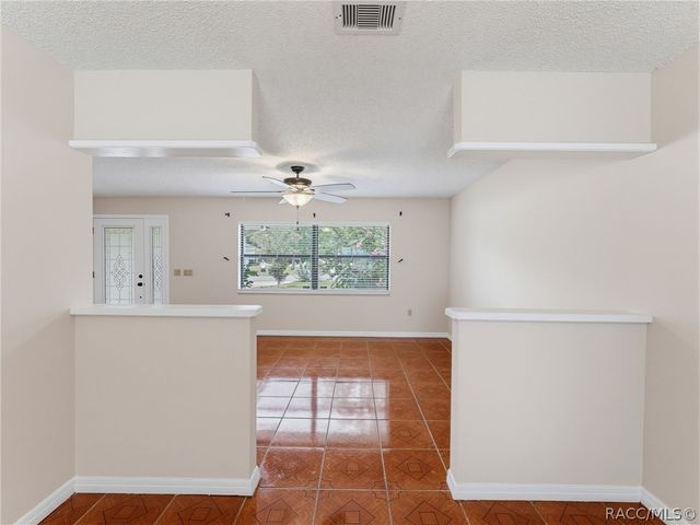 9210 N Fontana Way, Citrus Springs, FL 34434