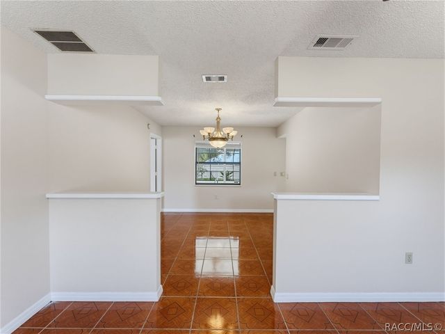 9210 N Fontana Way, Citrus Springs, FL 34434