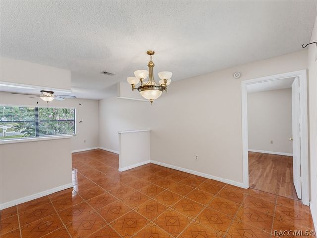9210 N Fontana Way, Citrus Springs, FL 34434