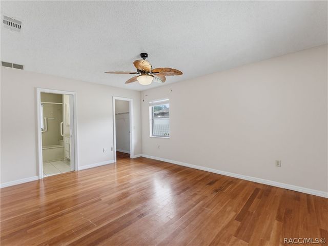 9210 N Fontana Way, Citrus Springs, FL 34434