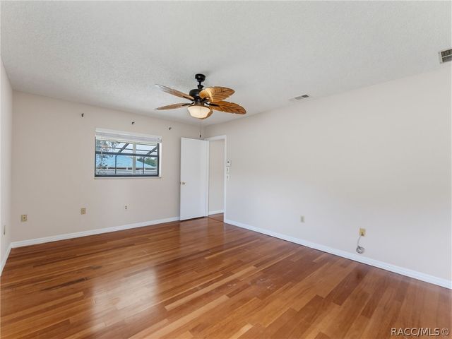 9210 N Fontana Way, Citrus Springs, FL 34434