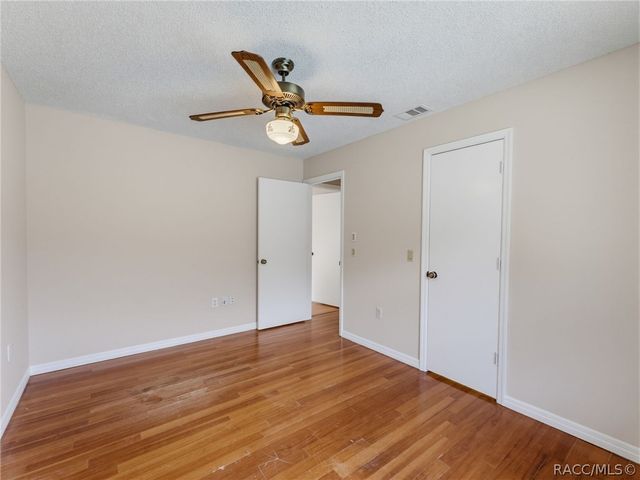 9210 N Fontana Way, Citrus Springs, FL 34434
