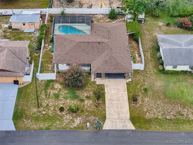 9210 N Fontana Way, Citrus Springs, FL 34434