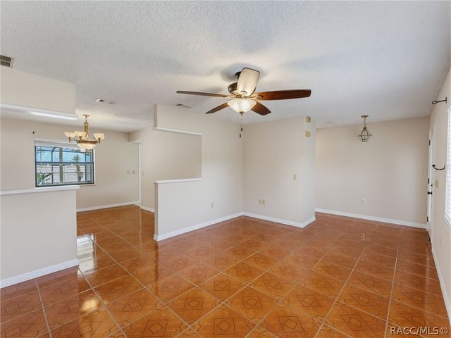 9210 N Fontana Way, Citrus Springs, FL 34434