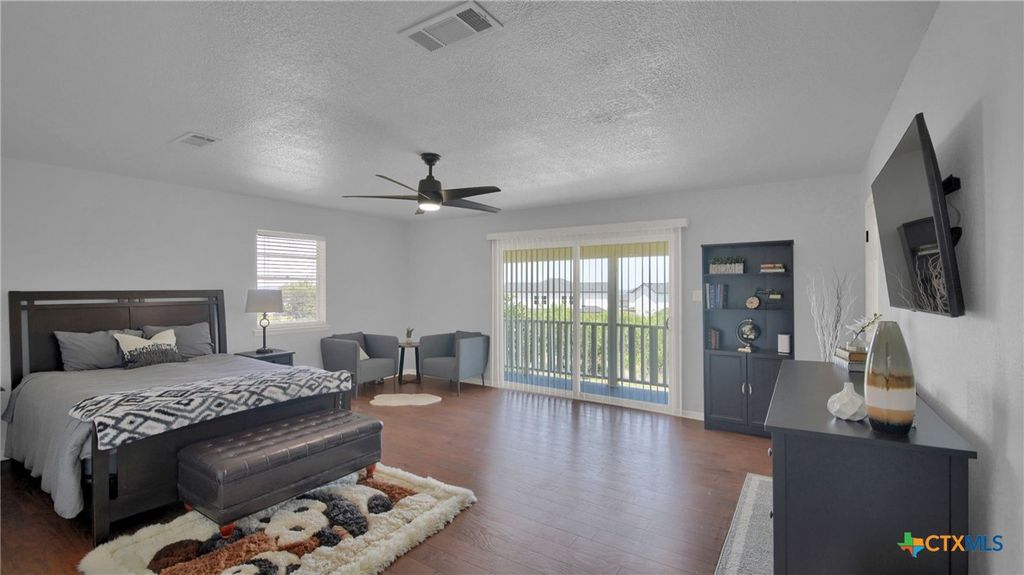 Image 34 of property listing at 550 C Bud Stockton Loop, Jarrell, TX 76537
