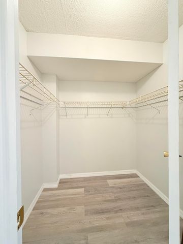 2800 NW 47th Terrace 106B, Lauderdale Lakes, FL 33313