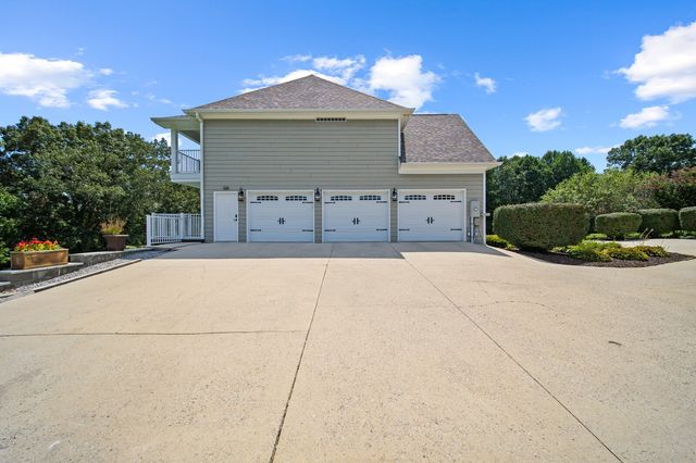 5565 Keller Rd, Cookeville, TN 38506