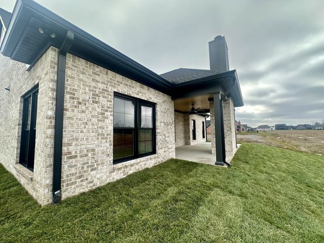 5512 Sinclair St, Murfreesboro, TN 37127