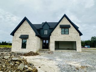 5512 Sinclair St, Murfreesboro, TN 37127