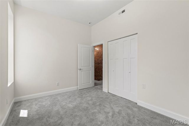 2826 Iowa Avenue, St Louis, MO 63118