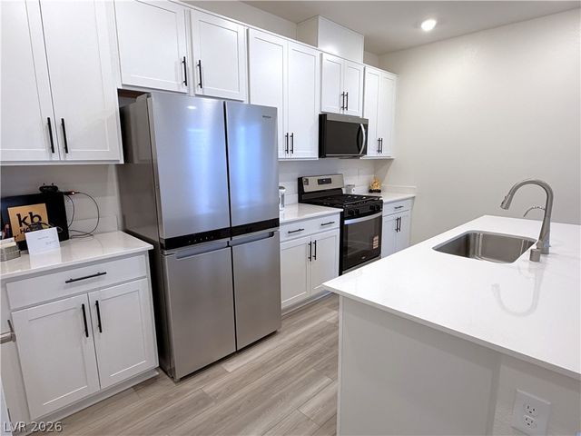 4212 Zilker Park Avenue, North Las Vegas, NV 89081