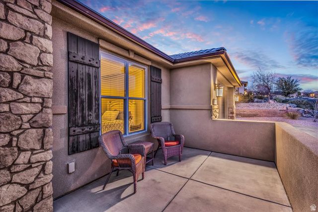 811 N CROWN KING AVE, Washington, UT 84780