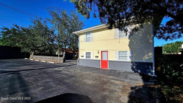 802 Forrest Avenue B, Cocoa, FL 32922