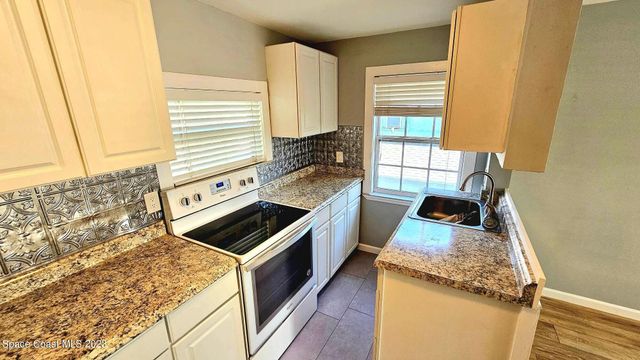 802 Forrest Avenue B, Cocoa, FL 32922