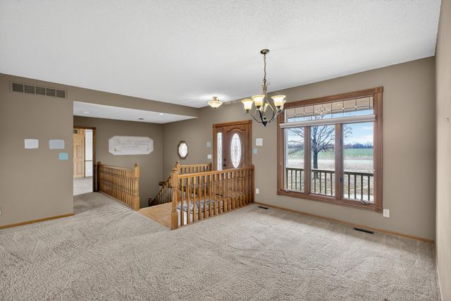 9969 N Meridian Ave, Valley Center, KS 67147