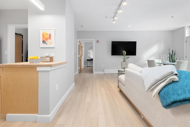 20 Morgan Dr Unit 24, Lebanon, NH 03766