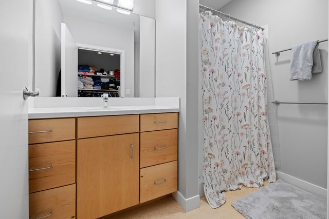 20 Morgan Dr Unit 24, Lebanon, NH 03766