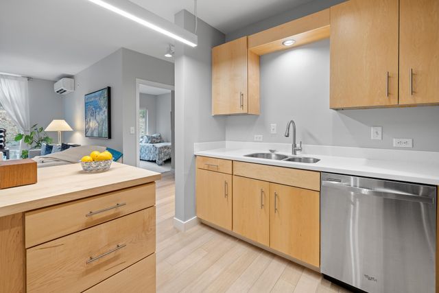 20 Morgan Dr Unit 24, Lebanon, NH 03766