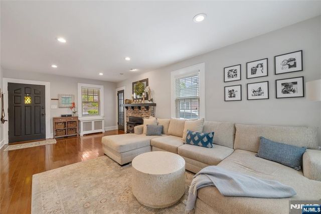 15 Valley Road, Nutley, NJ 07110