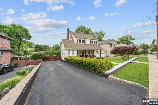 15 Valley Road, Nutley, NJ 07110