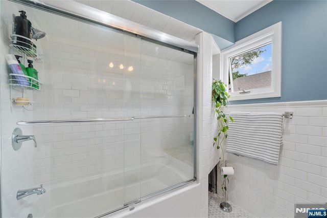 15 Valley Road, Nutley, NJ 07110