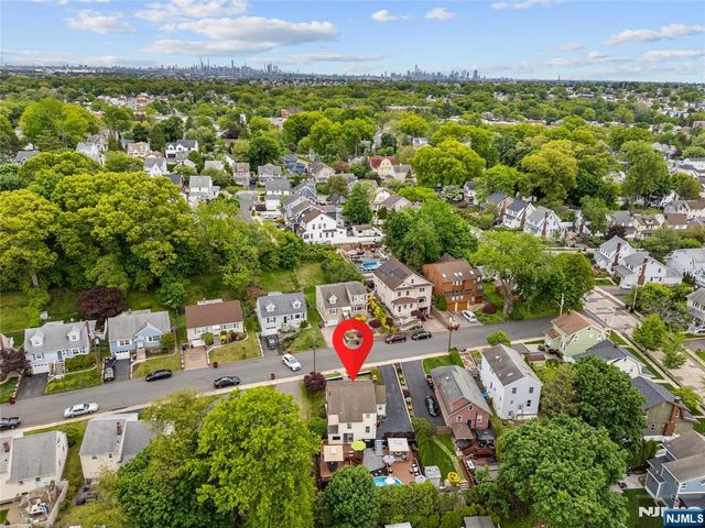 15 Valley Road, Nutley, NJ 07110