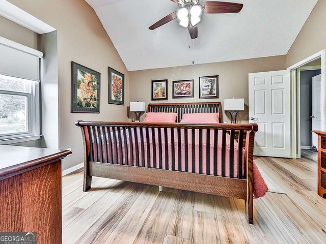 10 Southwood Drive NW, Adairsville, GA 30103