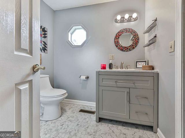 10 Southwood Drive NW, Adairsville, GA 30103