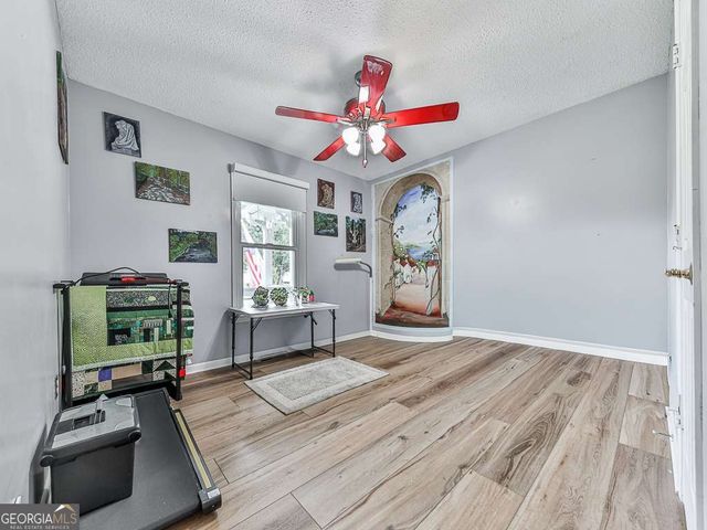 10 Southwood Drive NW, Adairsville, GA 30103