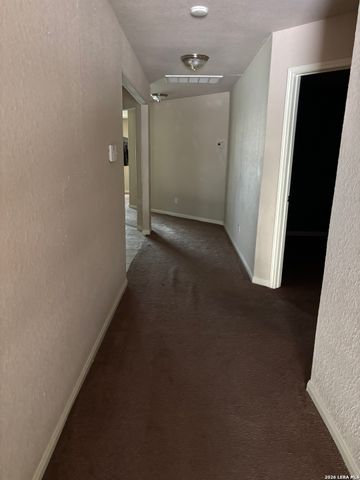 6526 Luckey Square, San Antonio, TX 78252