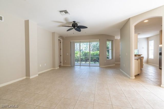 7844 Clemson ST 5-102, Naples, FL 34104