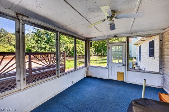 8307 Old Post Road, Olmsted Falls, OH 44138