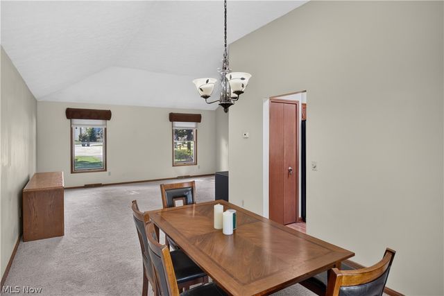 8307 Old Post Road, Olmsted Falls, OH 44138