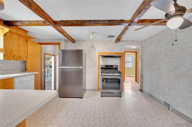 306 Lake Avenue, Lancaster, NY 14086