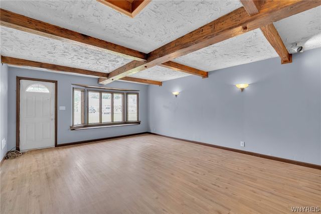 306 Lake Avenue, Lancaster, NY 14086