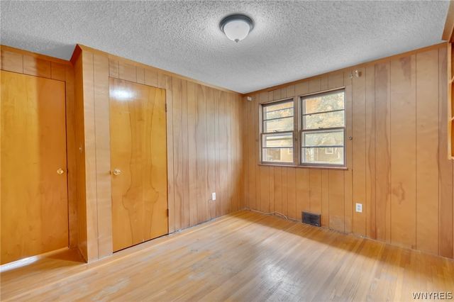 306 Lake Avenue, Lancaster, NY 14086