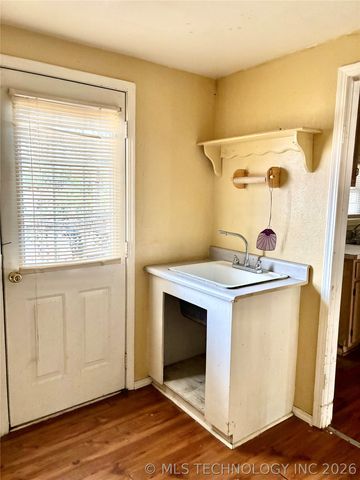 366920 E 5500 Road, Terlton, OK 74081