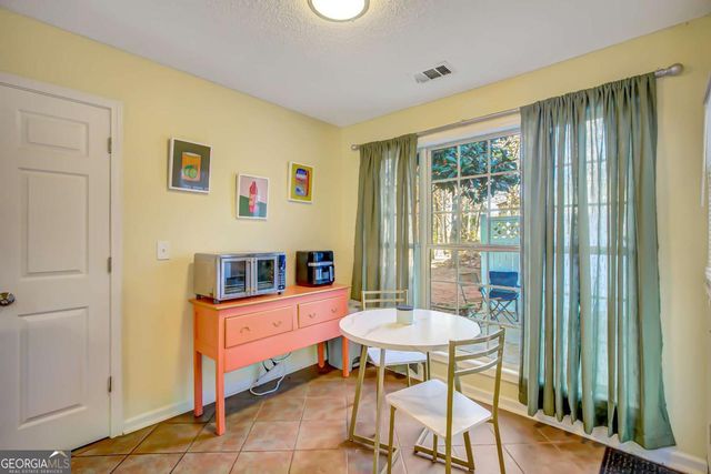 4013 E Point Court, Mcdonough, GA 30253