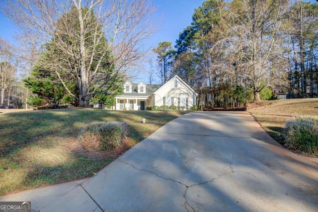 4013 E Point Court, Mcdonough, GA 30253