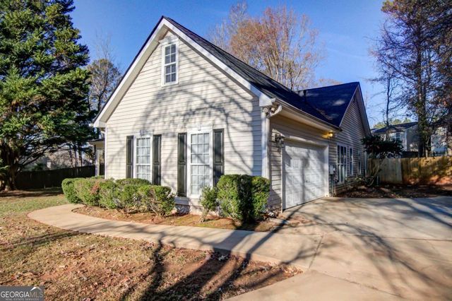 4013 E Point Court, Mcdonough, GA 30253