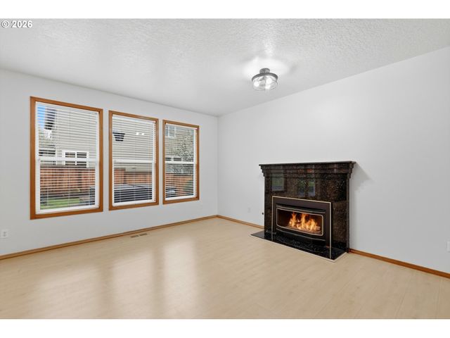 15080 Sw GIBRALTAR Ct, Beaverton, OR 97007