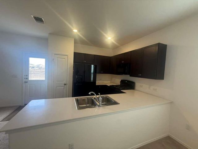 7321 Grenadine Bloom BND, Del Valle, TX 78617